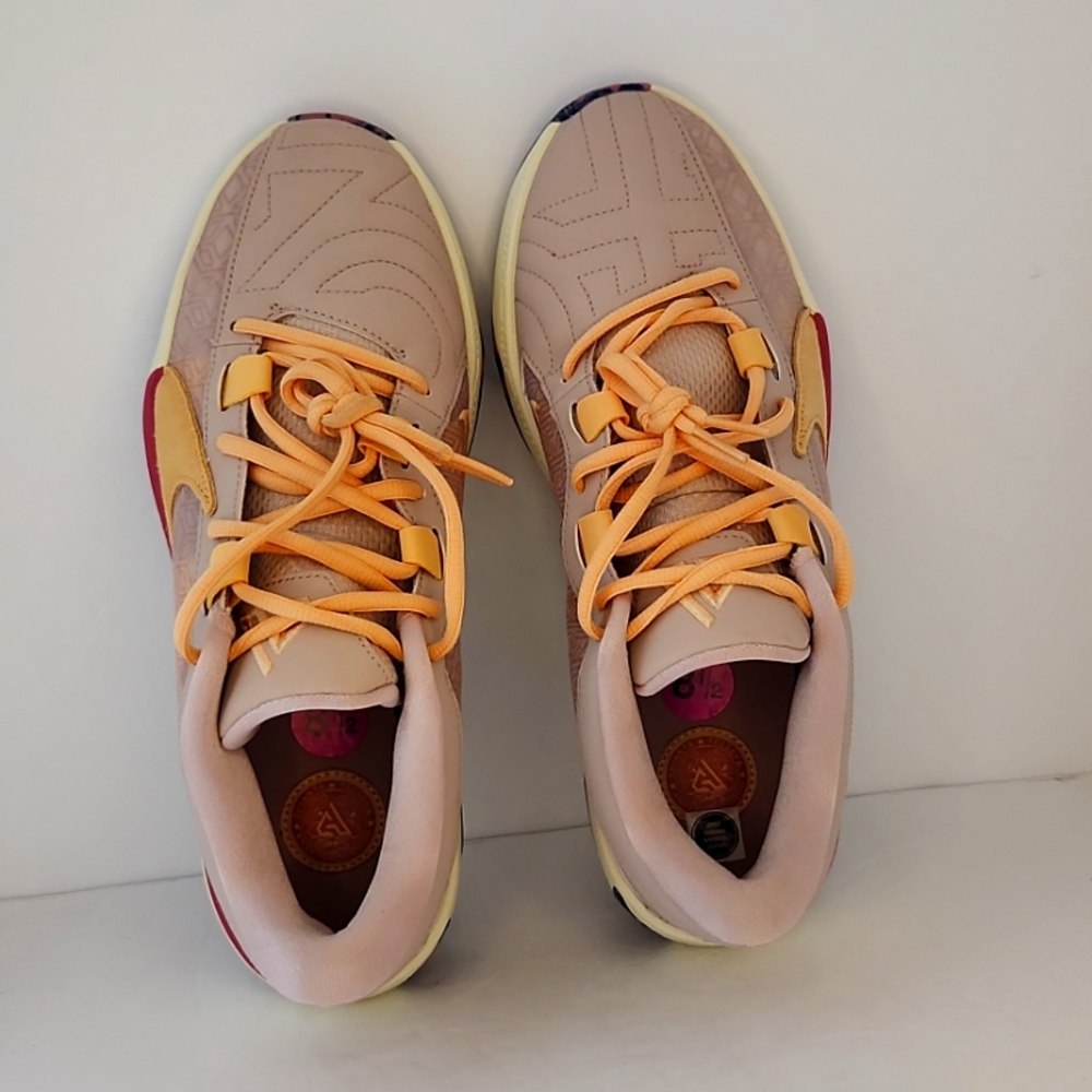 Nike Zoom Freak 5 Fossil Stone Sneakers - Picture 7 of 9